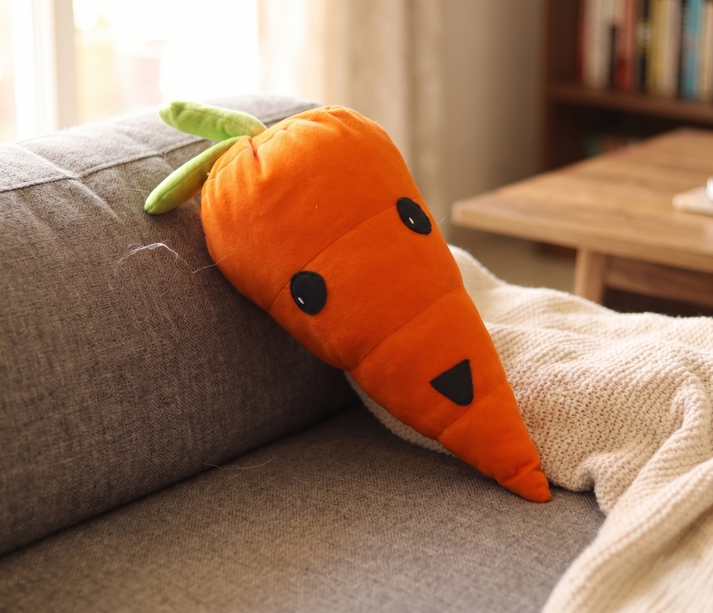 Carro the Happy Carrot